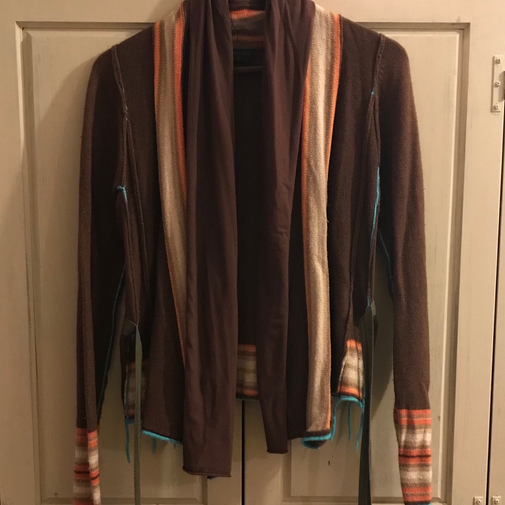 Wool wrap sweater - Picture 5 of 5